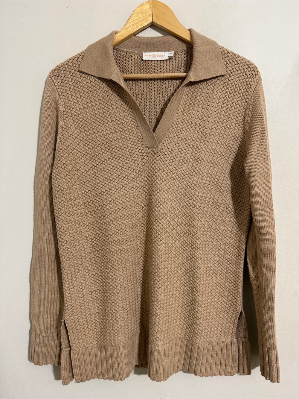 Tori Burch Cozy Collared Wool Knit Sweater Tan M Preppy Old Money Minimalist